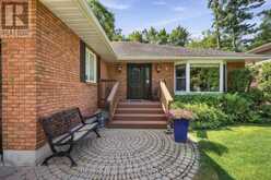 8 PALMER COURT | Bracebridge Ontario | Slide Image Eight