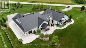 42085 ROAD 71 ROAD W | Mount Forest Ontario | Slide Image Ten