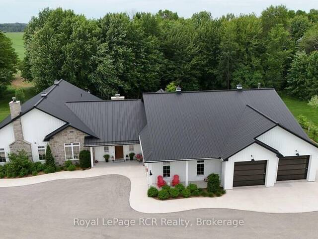 42085 ROAD 71 ROAD W Mount Forest Ontario, N0G 2L0 - 2 Bedrooms Home For Sale