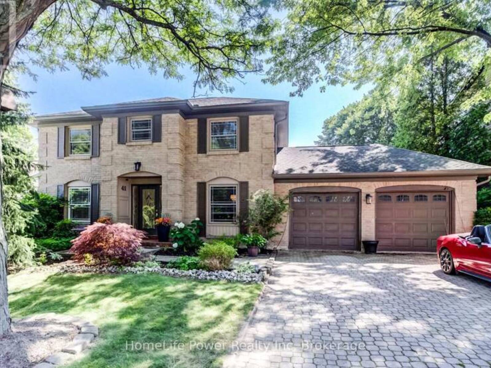 41 MCNIVEN ROAD, Ancaster, Ontario L9G 3T3