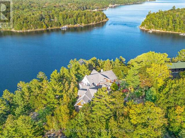 22 BEACON POINT DRIVE Carling Ontario, P0G 1G0 - 5 Bedrooms Waterfront Home For sale
