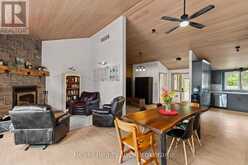 30 SPARROW ROAD | Rosseau Ontario | Slide Image Fourteen