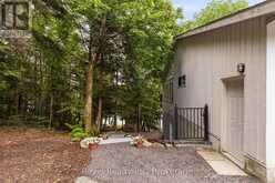 30 SPARROW ROAD | Rosseau Ontario | Slide Image Thirty-one