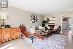 28 CHARTWELL CRESCENT | Guelph Ontario | Slide Image One