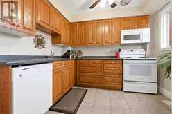 28 CHARTWELL CRESCENT | Guelph Ontario | Slide Image Eight