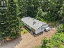 1201 WENONA LAKE ROAD | Haliburton Ontario | Slide Image One