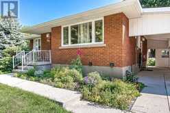 202 EASSON STREET | Stratford Ontario | Slide Image Eleven