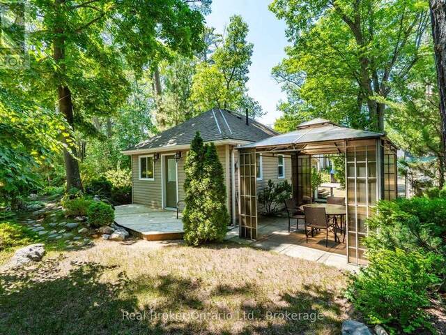 224 TINY BEACHES ROAD S ROAD Tiny Ontario, L0L 2J0 - 1 Bedroom Home For Sale