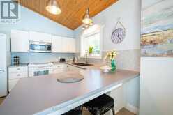 315 NORTH FOX LAKE ROAD W | Huntsville Ontario | Slide Image Forty