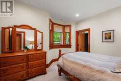 250 GORDON DRIVE | Penetanguishene Ontario | Slide Image Seventeen