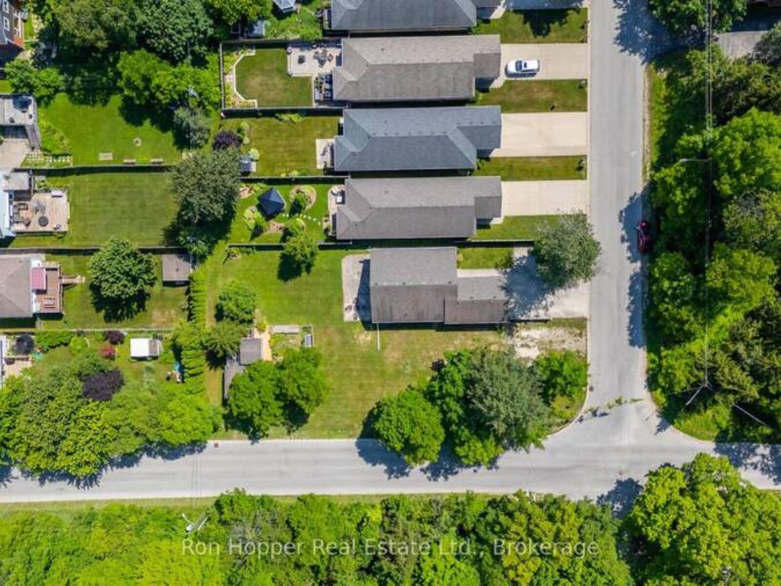 1895 8TH AVENUE W, Owen Sound, Ontario N4K 0A7