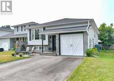44 COURTNEY CRESCENT W | Orillia Ontario | Slide Image One