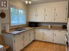 365 PINEGROVE STREET | Gravenhurst Ontario | Slide Image Eight