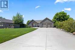 810 LAKE RANGE DRIVE | Kincardine Ontario | Slide Image Six