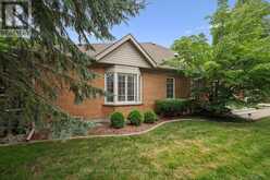 9 MAGNOLIA LANE | Guelph Ontario | Slide Image Thirty-nine