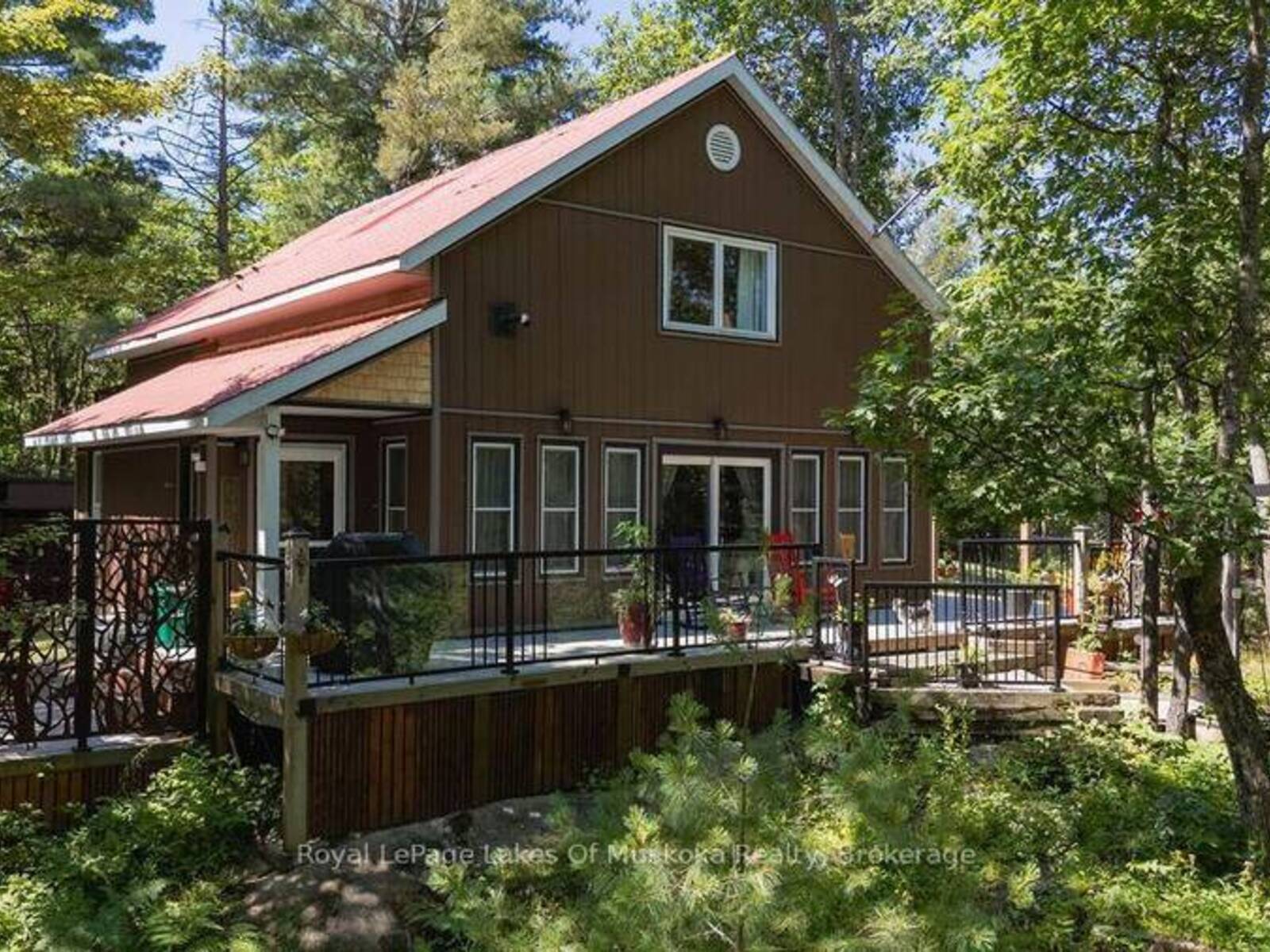 1075 LEONARD LAKE 2 ROAD, Bracebridge, Ontario P1L 0M5
