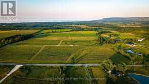 357065 THE BLUE MOUNTAINS MEAFORD TOWNLINE ROAD | Thornbury Ontario | Slide Image Twenty-six