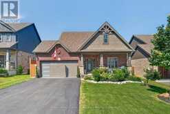 11 BRAESIDE CRESCENT | Huntsville Ontario | Slide Image One