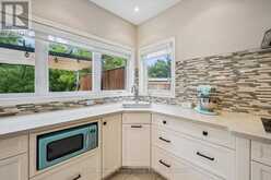 294 FARLEY DRIVE | Guelph Ontario | Slide Image Thirteen