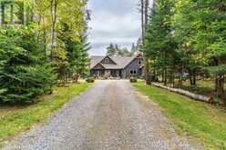 461 ROWANWOOD ROAD | Huntsville Ontario | Slide Image Three