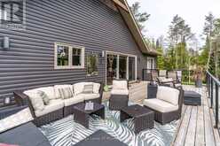 461 ROWANWOOD ROAD | Huntsville Ontario | Slide Image Eight