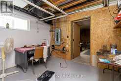 2 MANN AVENUE N | Parry Sound Ontario | Slide Image Thirty