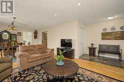 2 MANN AVENUE N | Parry Sound Ontario | Slide Image Five