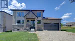 641 MARTIN STREET | Mount Forest Ontario | Slide Image One