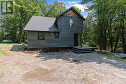 501 MOUNTAIN STREET | Haliburton Ontario | Slide Image Two