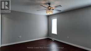 5 SWEETWATER DRIVE S | Goderich Ontario | Slide Image Twelve