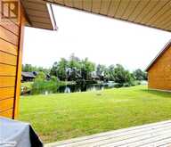 50 CABIN CRESCENT | Wasaga Beach Ontario | Slide Image Twenty-one