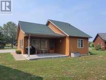 50 CABIN CRESCENT | Wasaga Beach Ontario | Slide Image Four