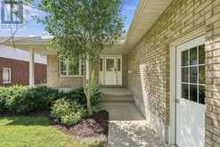 757 17TH STREET | Hanover Ontario | Slide Image Forty