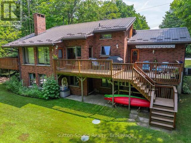 42 CARSON LAKE CRESCENT Sauble Beach Ontario, N0H 2G0 - 5 Bedrooms Home For Sale