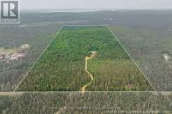 1106 NORTH PICKEREL LAKE ROAD | Magnetawan Ontario | Slide Image Four