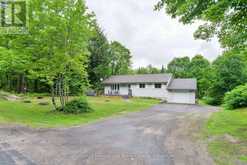 1048 OLD FALKENBURG ROAD | Bracebridge Ontario | Slide Image Two
