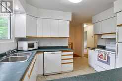 1048 OLD FALKENBURG ROAD | Bracebridge Ontario | Slide Image Nine