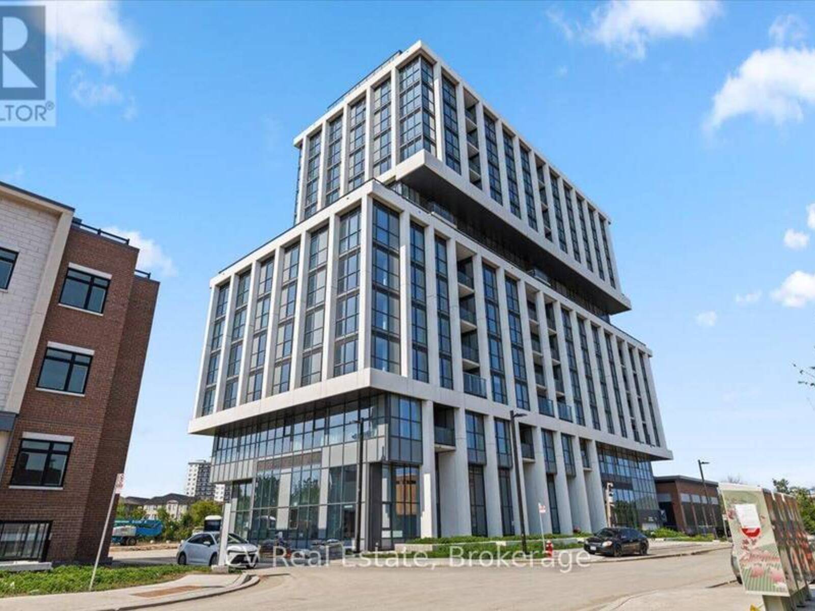 1008 - 1063 DOUGLAS MCCURDY COMMON, Mississauga, Ontario L5G 0C5