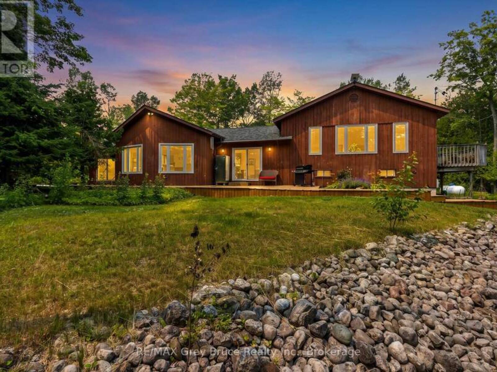 479 DYERS BAY ROAD, Miller Lake, Ontario N0H 1Z0
