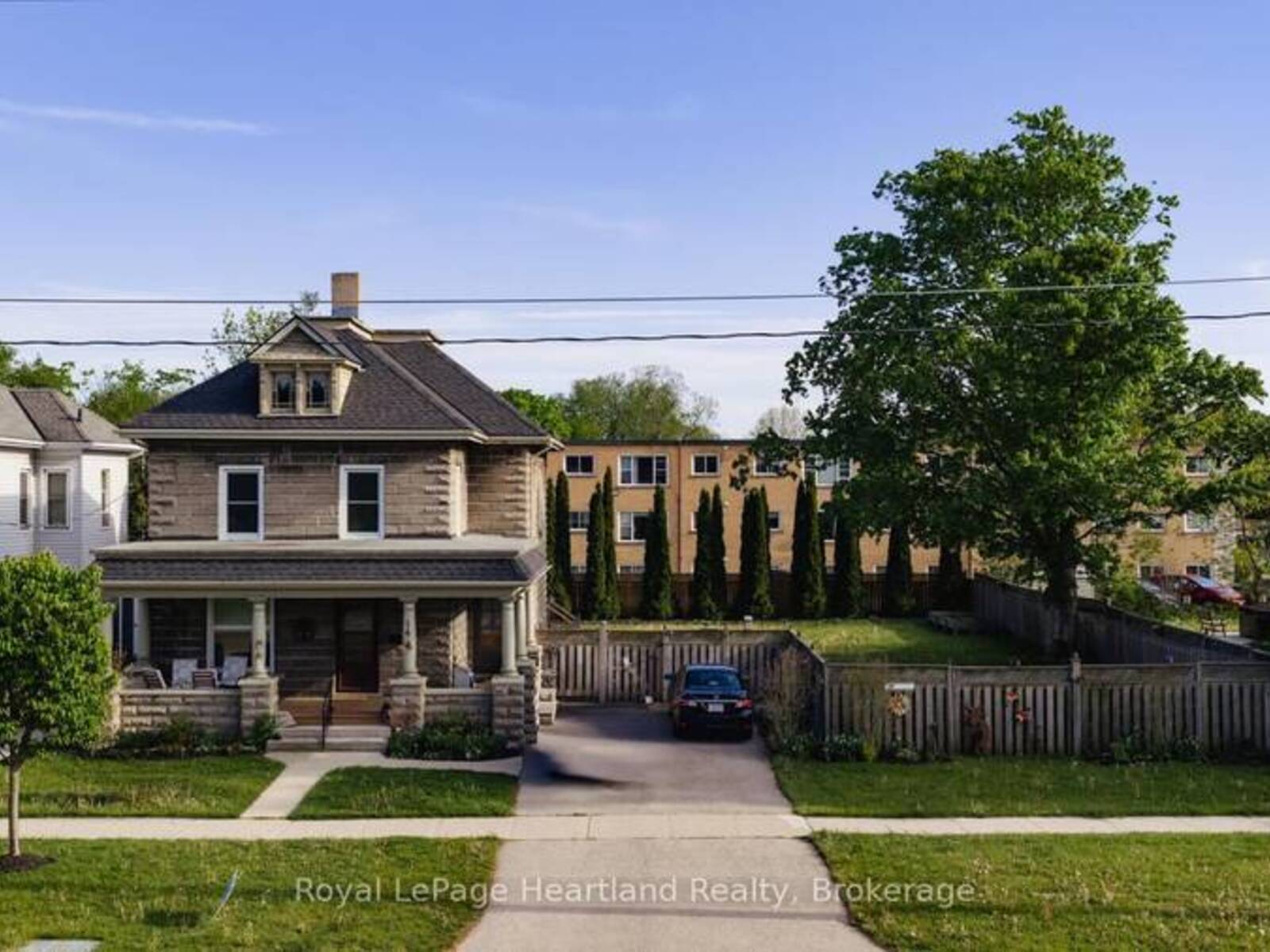 14 ELGIN AVENUE E, Goderich, Ontario N7A 1K2
