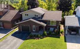 126 5TH AVENUE E | Owen Sound Ontario | Slide Image Two