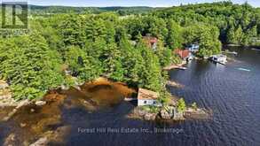 1211 WALDMERE ROAD | Bracebridge Ontario | Slide Image Two