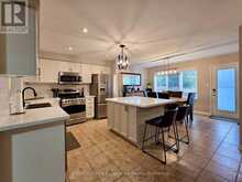 22 ROSEMEAD CLOSE | Bracebridge Ontario | Slide Image Thirteen