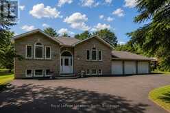 33 BIRCHWOOD TRAIL | Wasaga Beach Ontario | Slide Image One