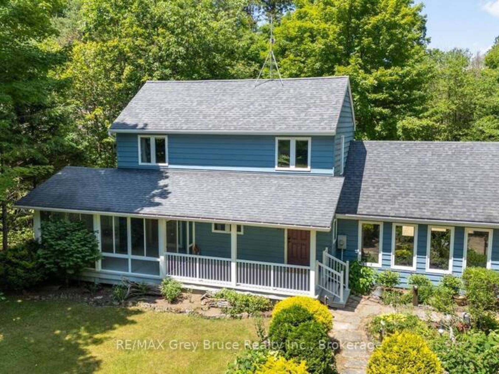 30 RIVERSIDE PLACE, Sauble Beach, Ontario N0H 2G0