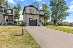 38 PAYETTE DRIVE | Penetanguishene Ontario | Slide Image Twenty-seven