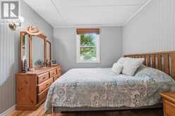 73 QUEEN STREET | Ripley Ontario | Slide Image Fifteen