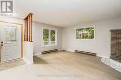 25 ALBERT AVENUE | Tiny Ontario | Slide Image Eight