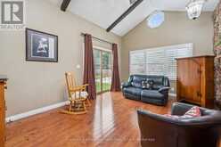 195 VICTORIA ROAD N | Guelph Ontario | Slide Image Sixteen