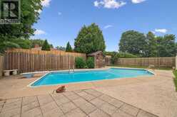 195 VICTORIA ROAD N | Guelph Ontario | Slide Image Thirty-eight